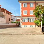 Vesna 6 With Terrace Rovinj