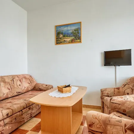 Vesna 6 With Terrace