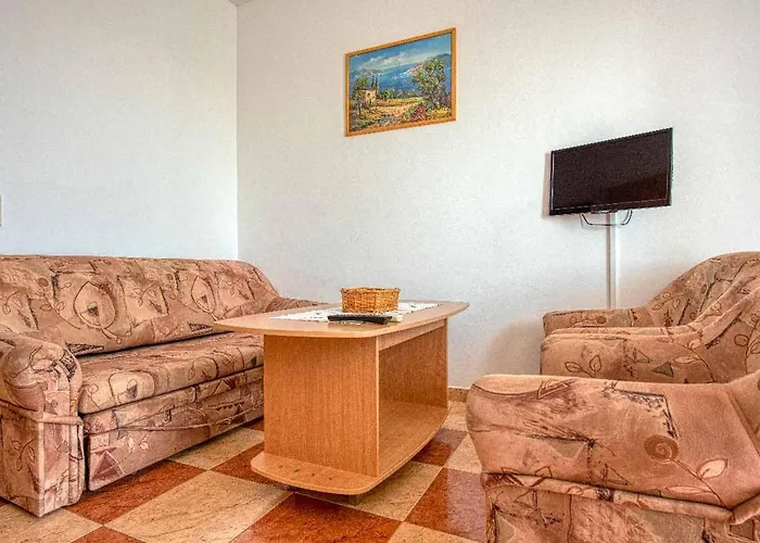 Vesna 6 With Terrace * Ρόβινι